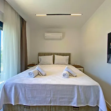 Nokta Life B Villa, Oezel Havuzlu, 빌라 페티예