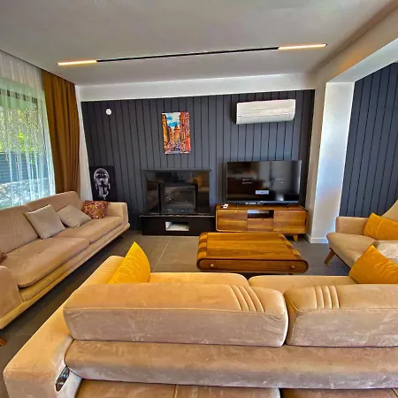 Nokta Life B Villa, Oezel Havuzlu, 빌라